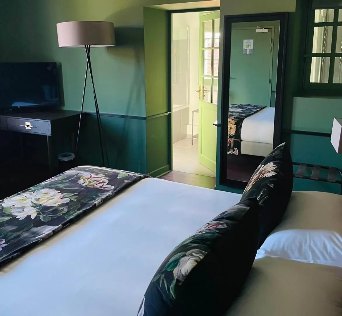 Hotel Villa La Renaissance Bayonne 4*,